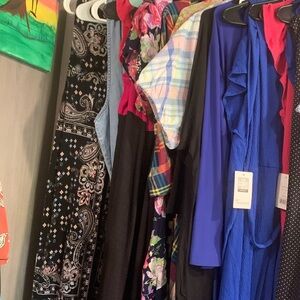 2X Dresses Live Show